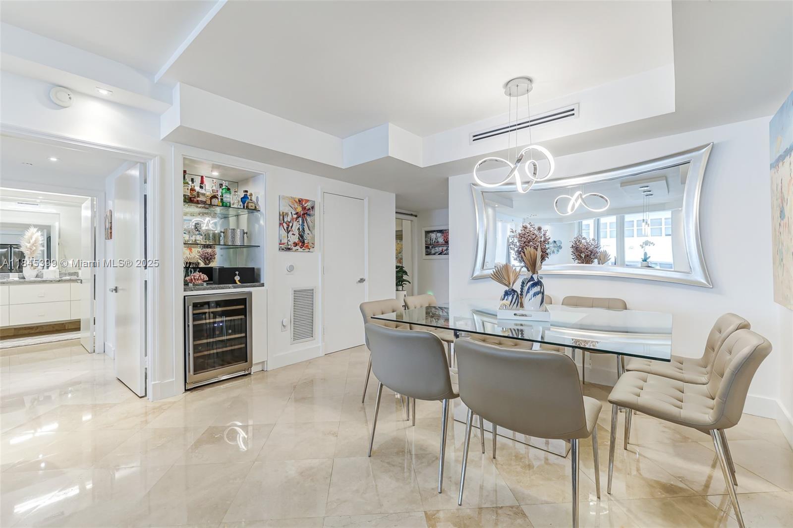 image Green Diamond Condo18