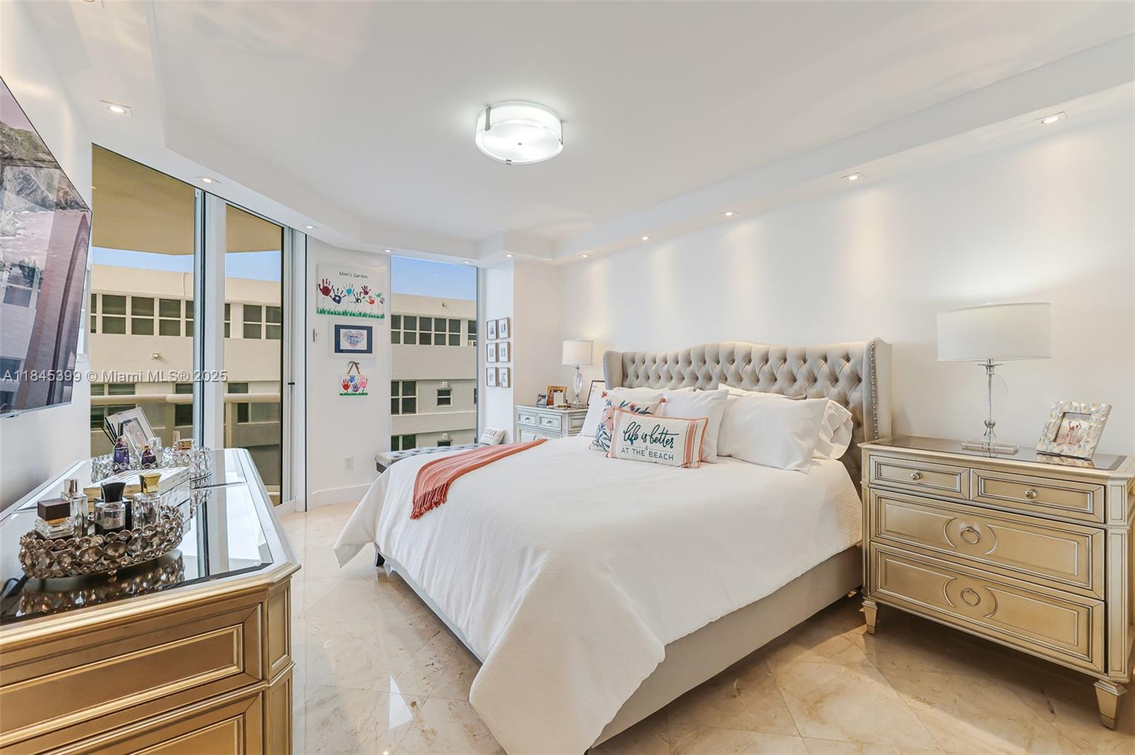 image Green Diamond Condo19