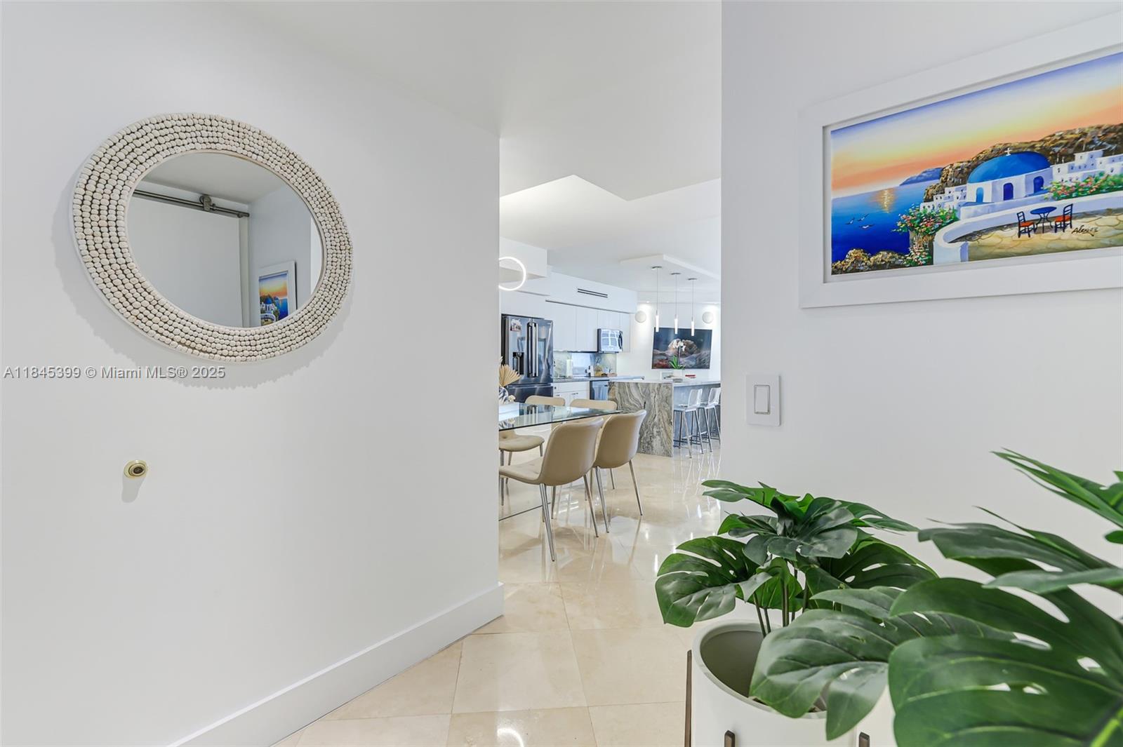 image Green Diamond Condo2