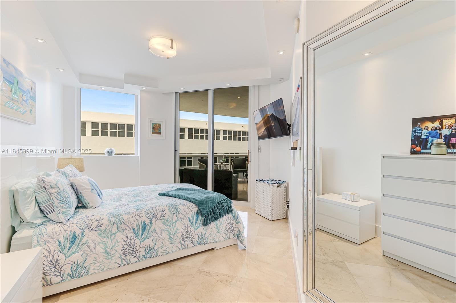 image Green Diamond Condo29