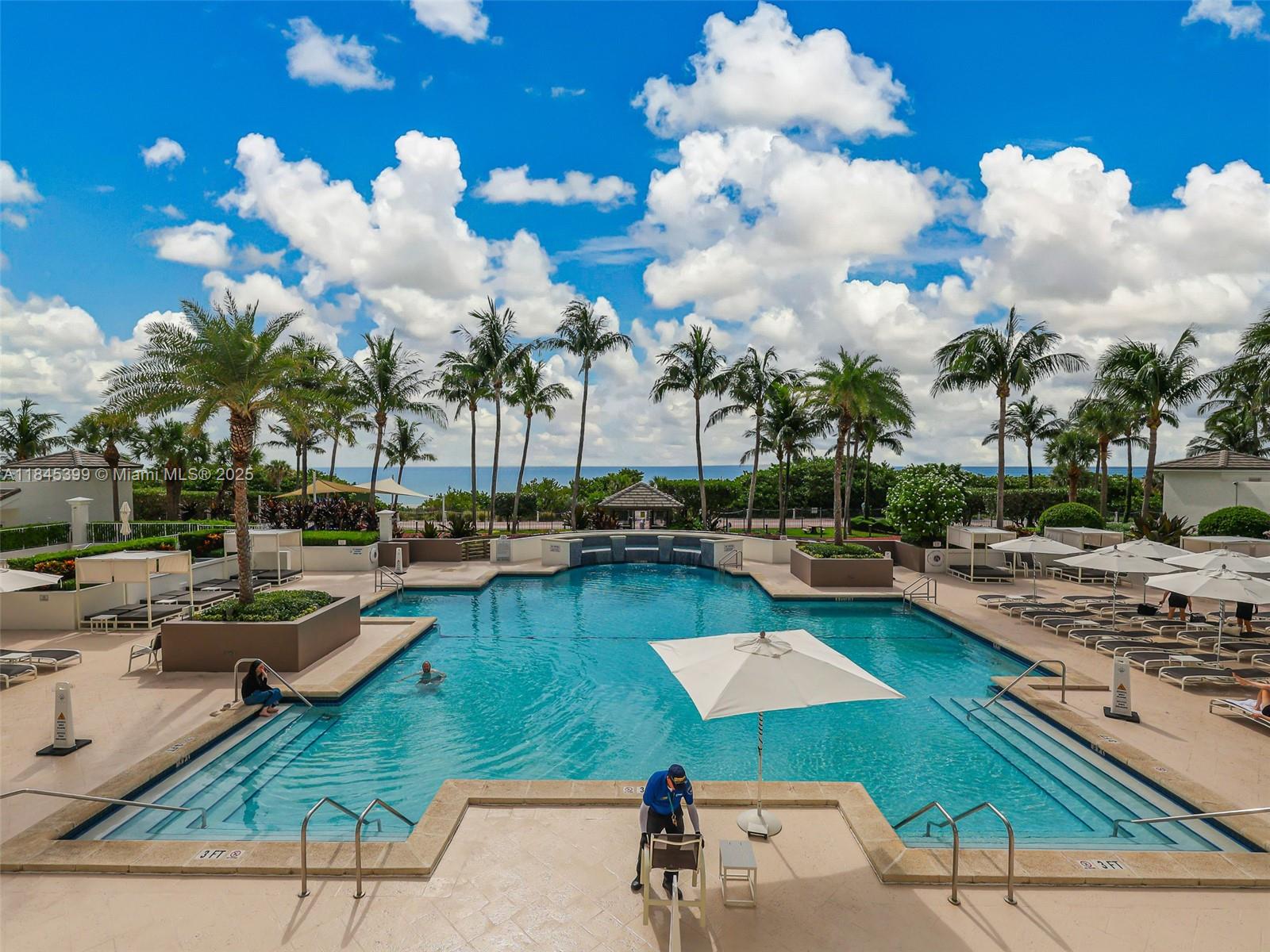 image Green Diamond Condo50