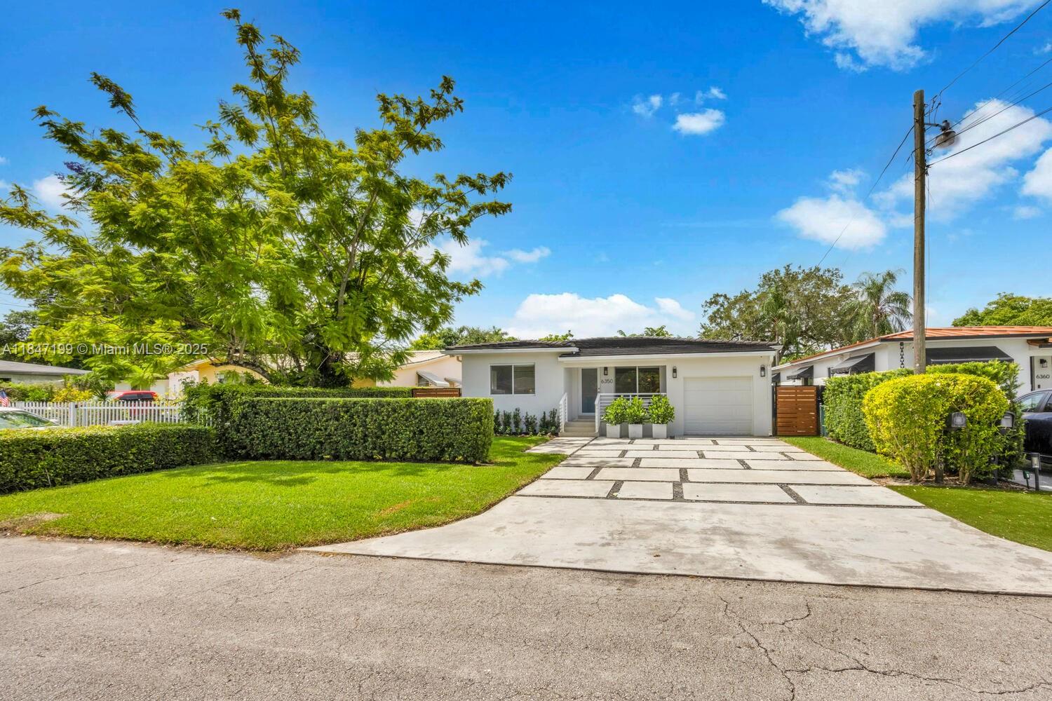 6350 SW 27th St
