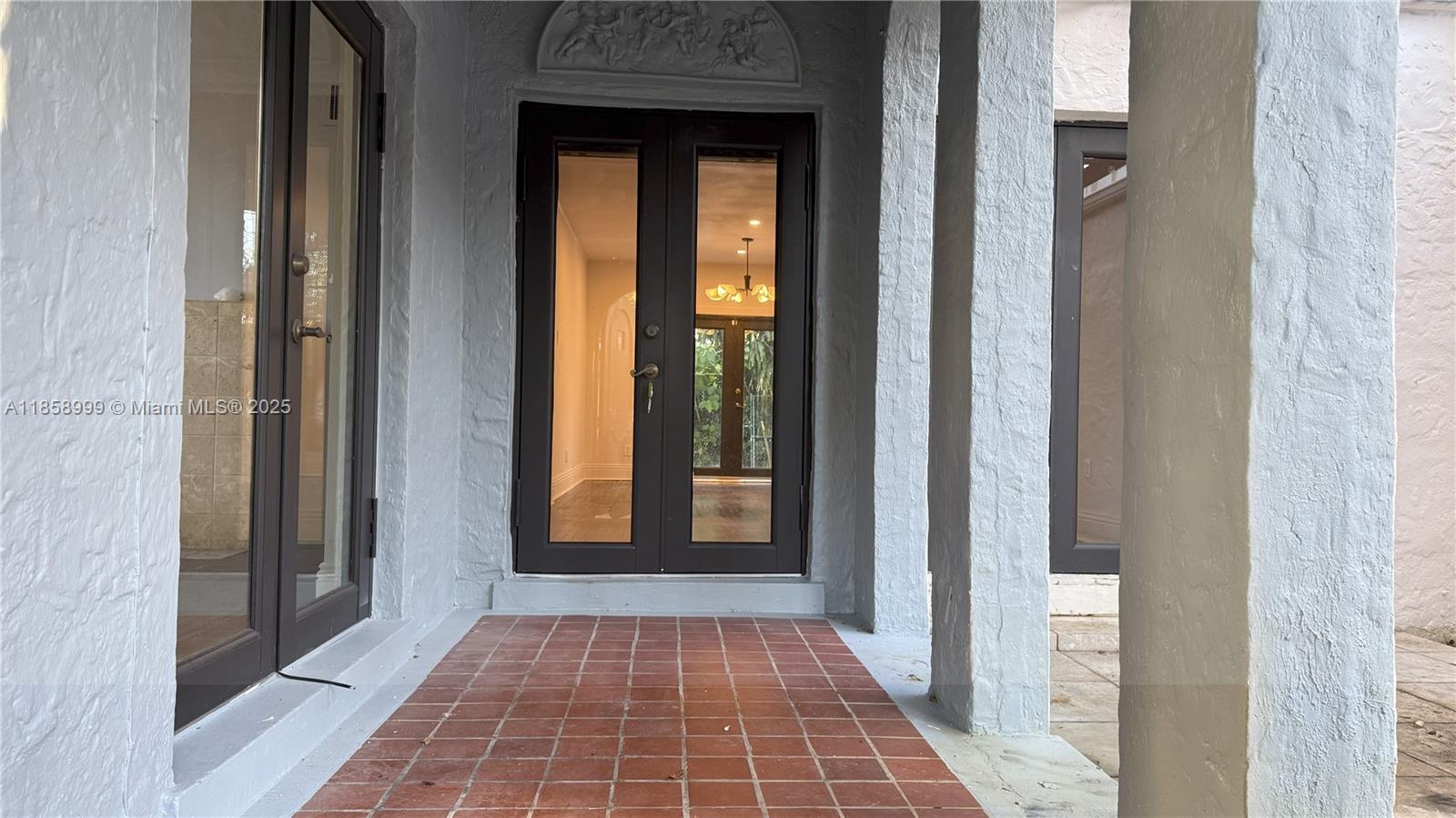 322 Viscaya Ave #322