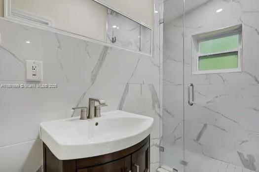 666 NE 62nd St Miami, FL 33138