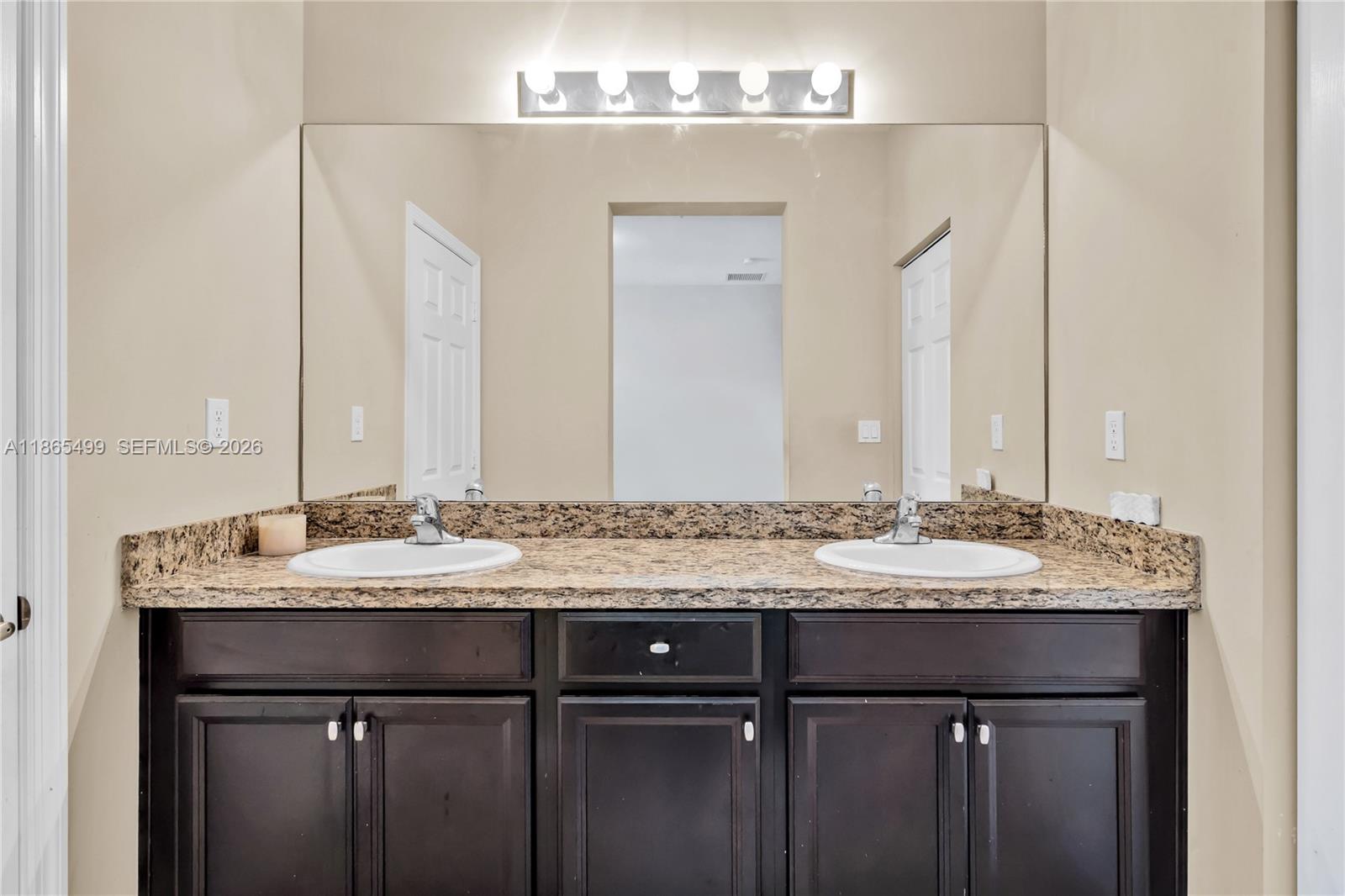 14749 SW 9th St #3110 Pembroke Pines, FL 33027