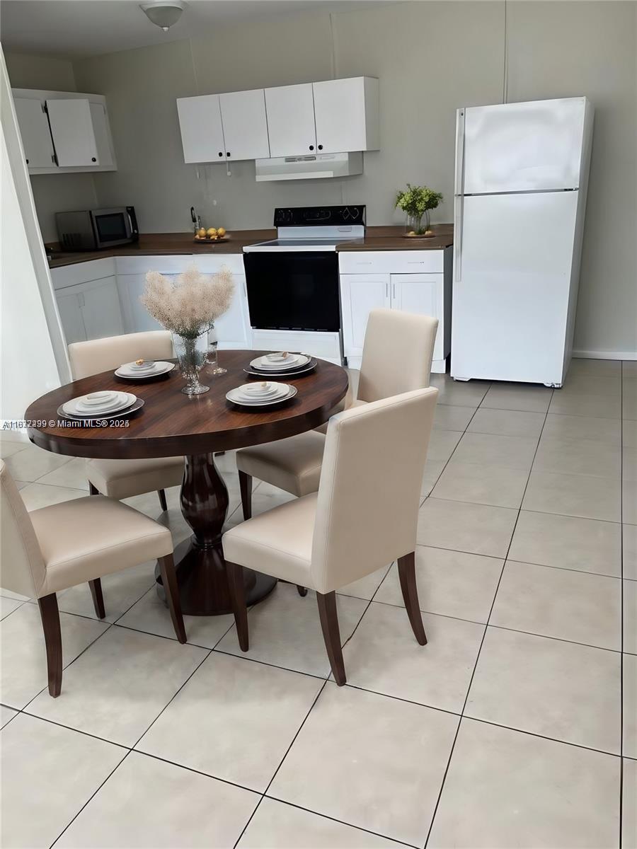 1829 N A St #44