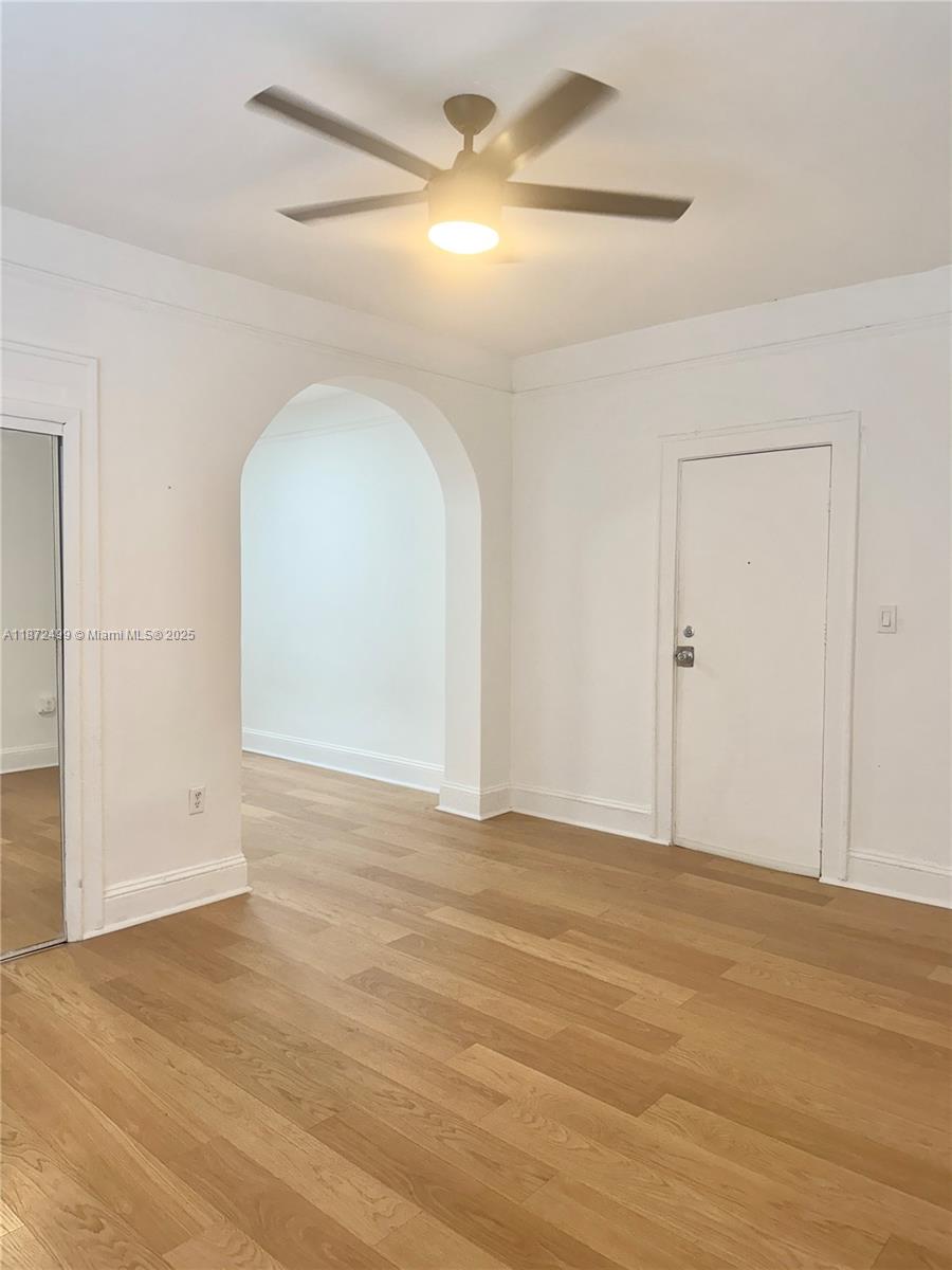 3433 Garden Ave #6 Miami Beach, FL 33140