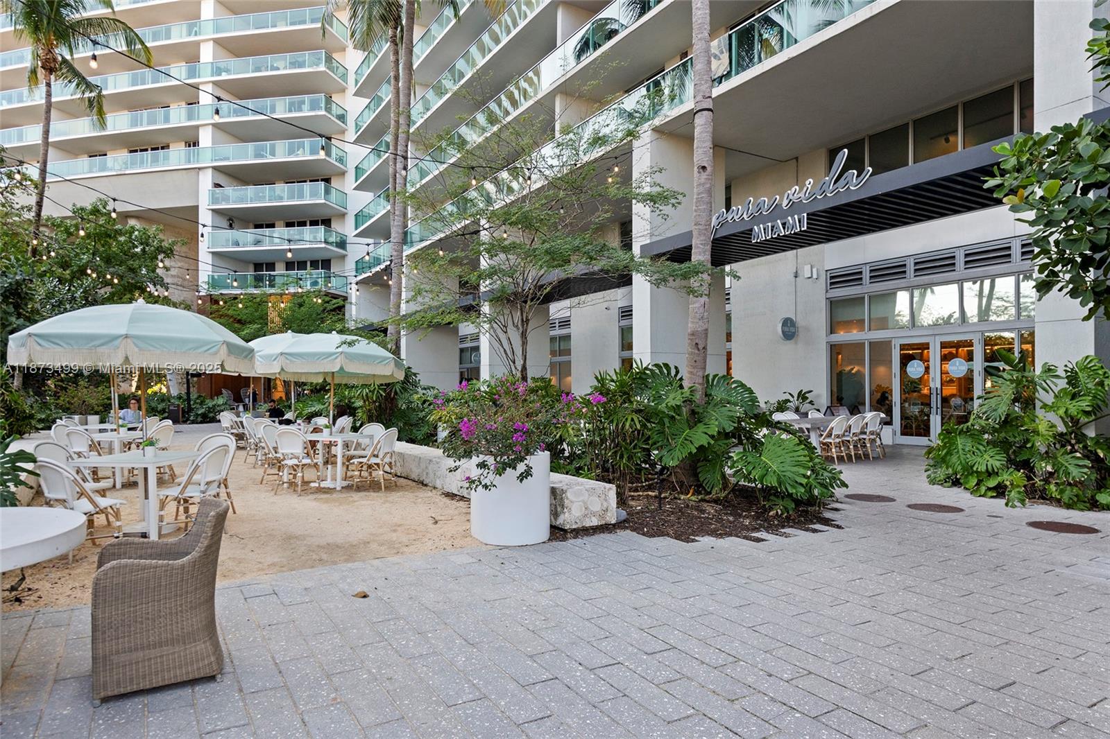 image Flamingo South Beach34