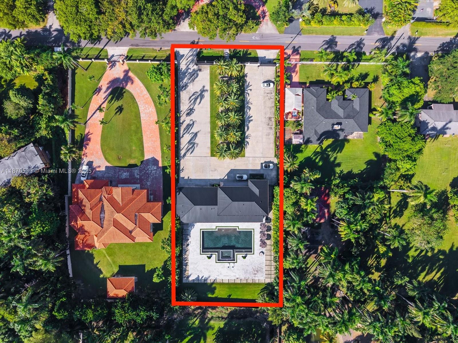 280 NE 156th St Miami, FL 33162