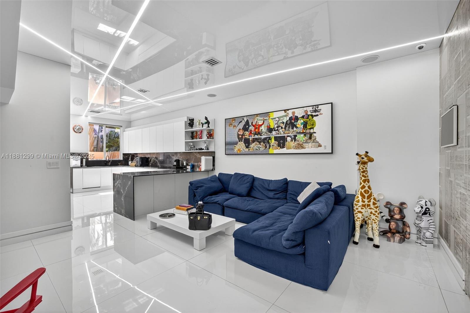 3710 NE 208th Ter Aventura, FL 33180