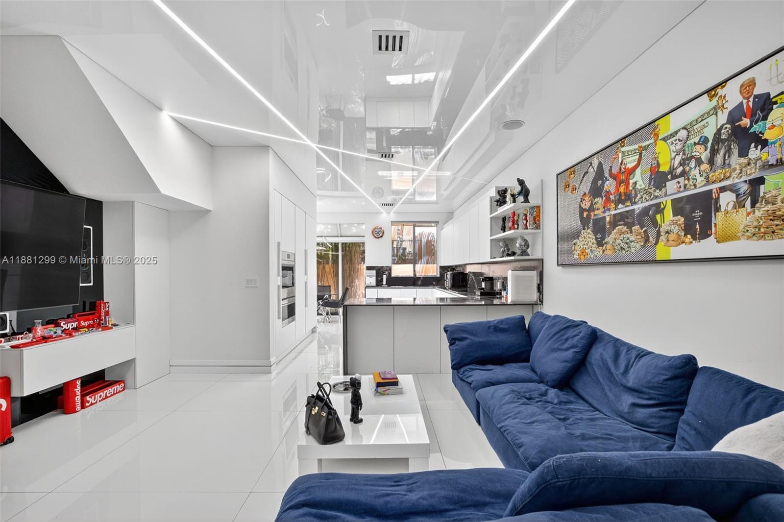 3710 NE 208th Ter Aventura, FL 33180