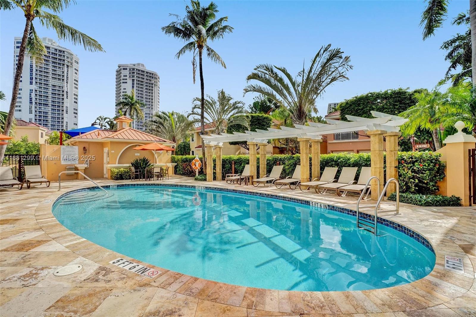 3710 NE 208th Ter Aventura, FL 33180