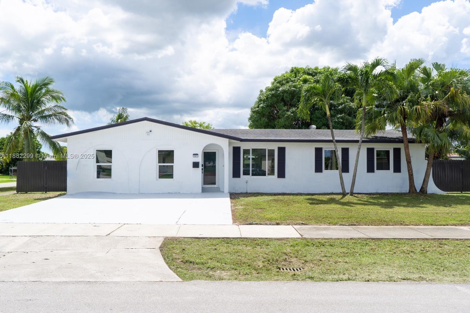 11872 SW 196th Ter