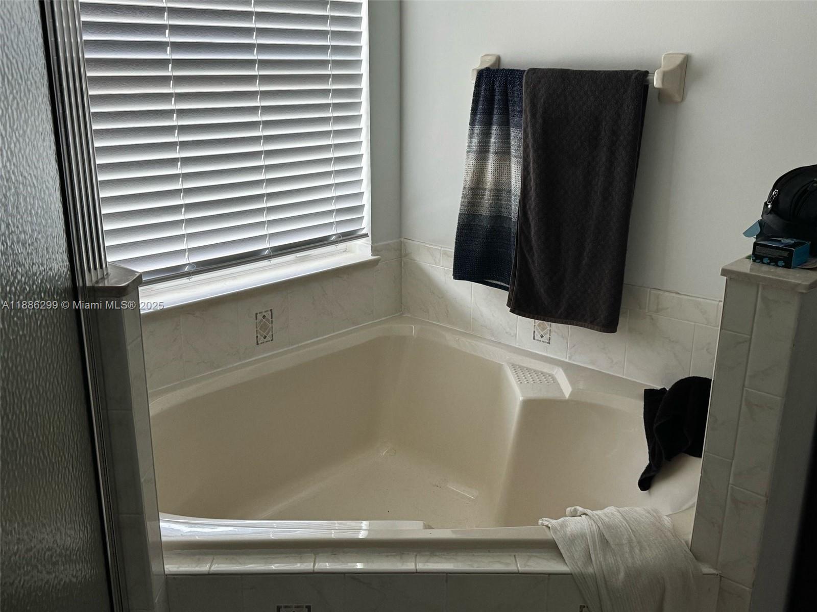 4424 NW Alsace Ave Port St Lucie, FL 34983