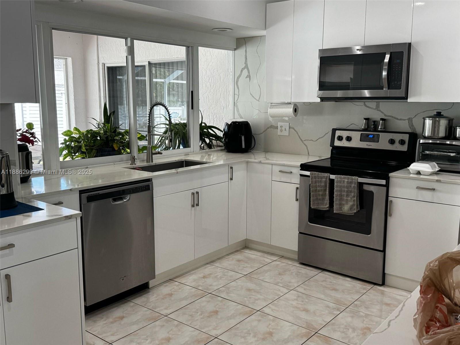 4424 NW Alsace Ave Port St Lucie, FL 34983