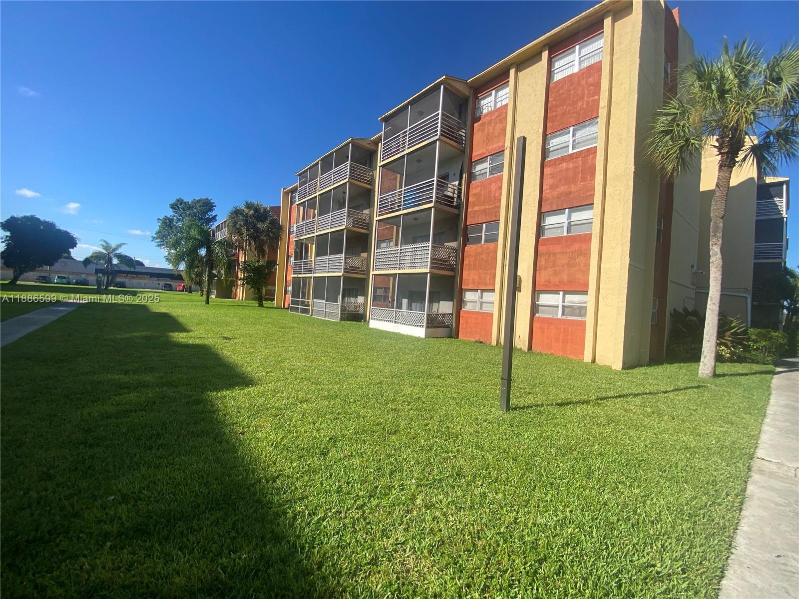 3700 NW 21st St #412