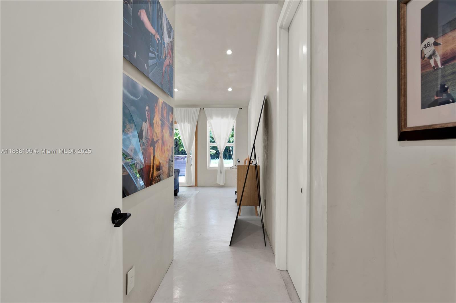 520 Bay Pt Rd Miami, FL 33137