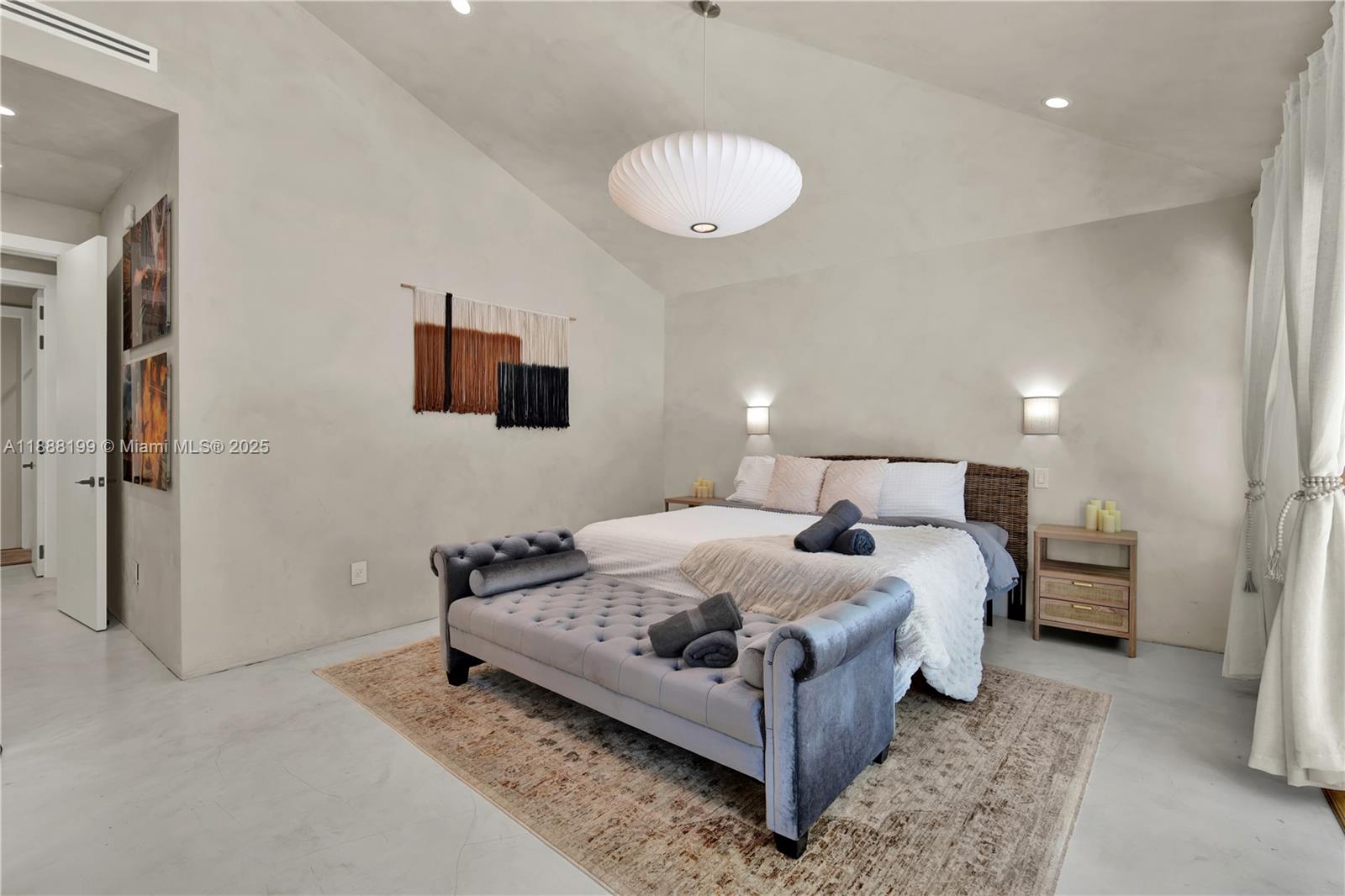 520 Bay Pt Rd Miami, FL 33137