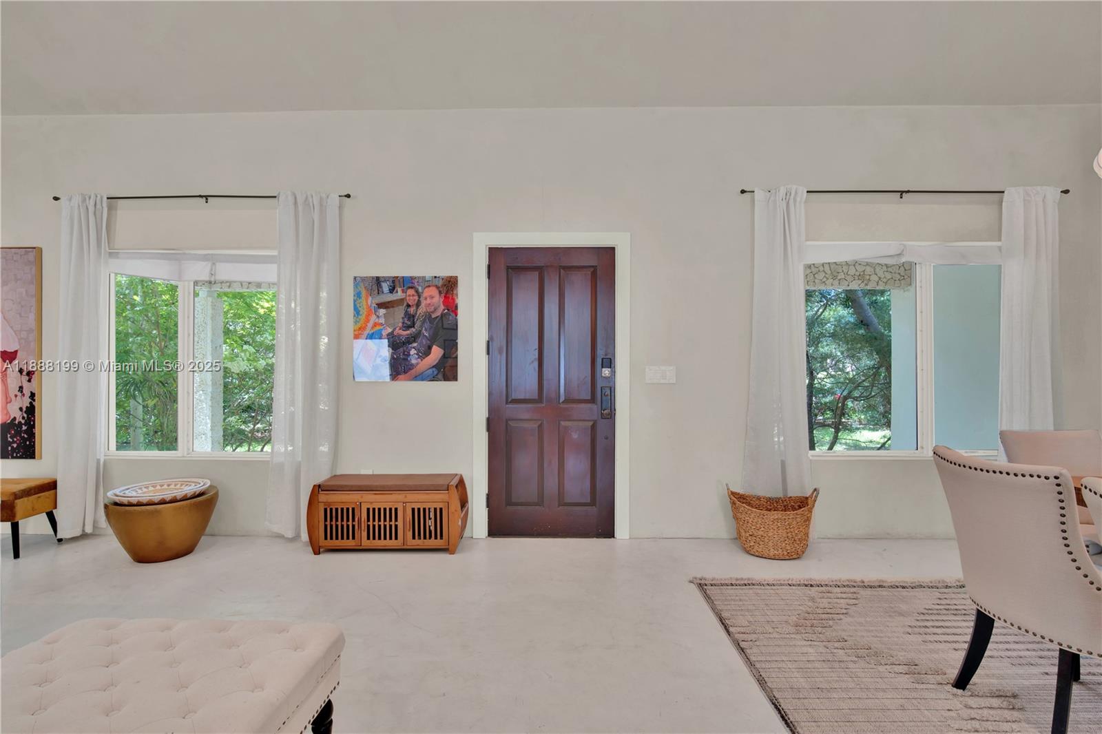 520 Bay Pt Rd Miami, FL 33137