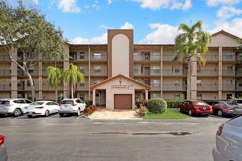 1251 SW 125th Ave #102T
