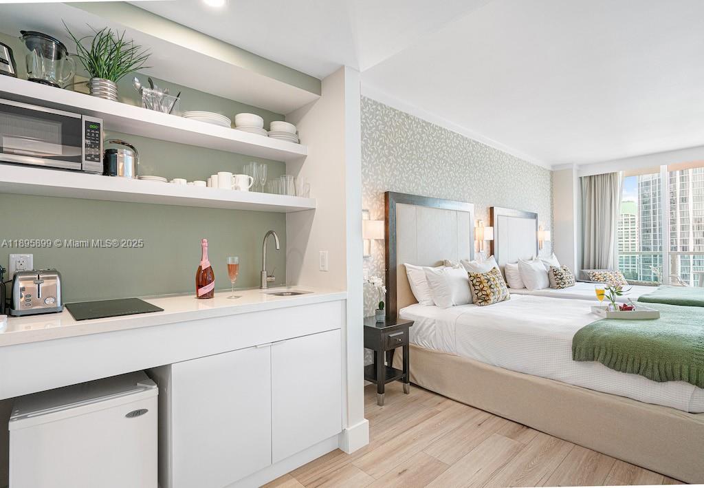 image Mutiny Park/arya11