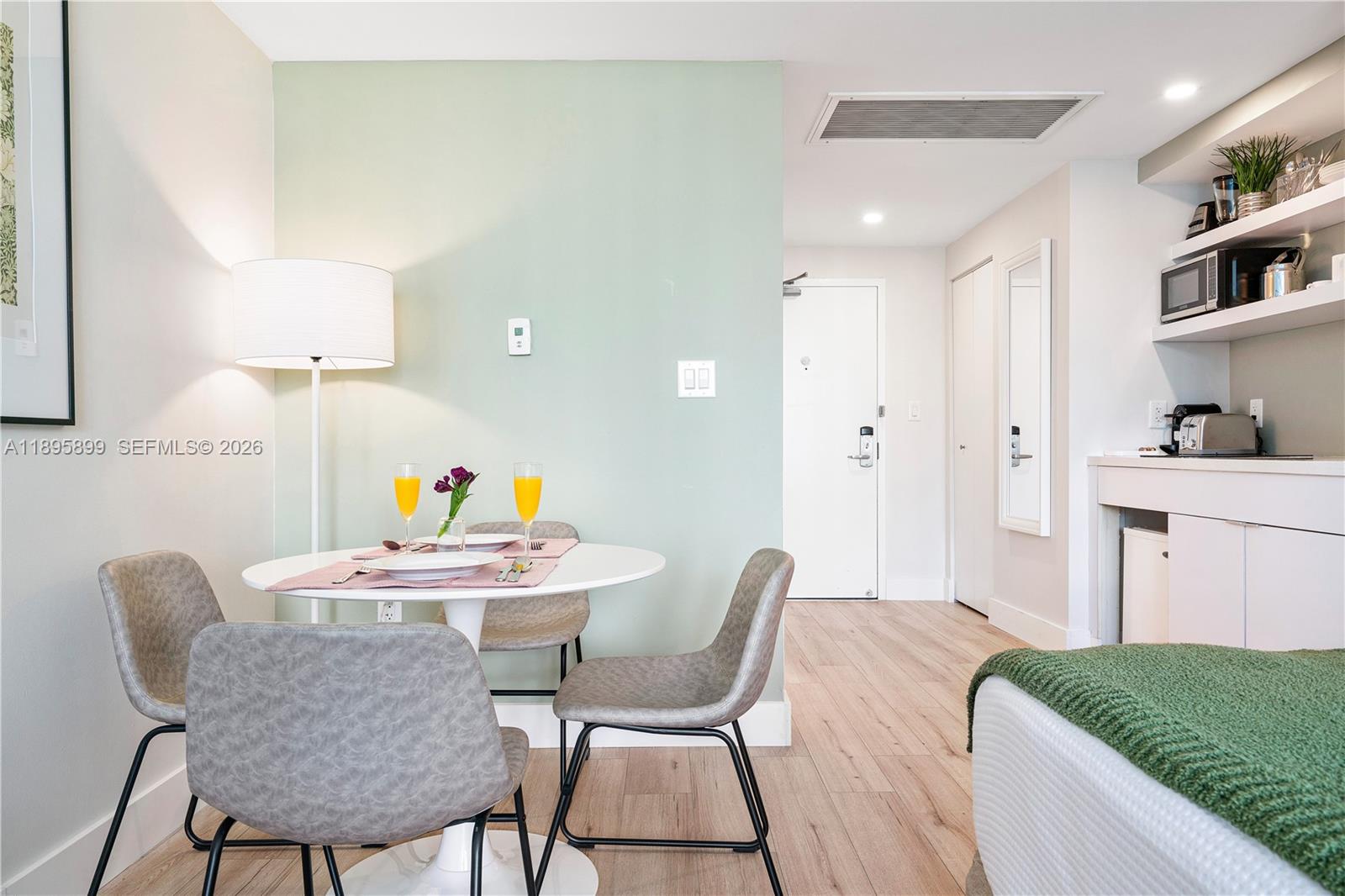 image Mutiny Park Condo17