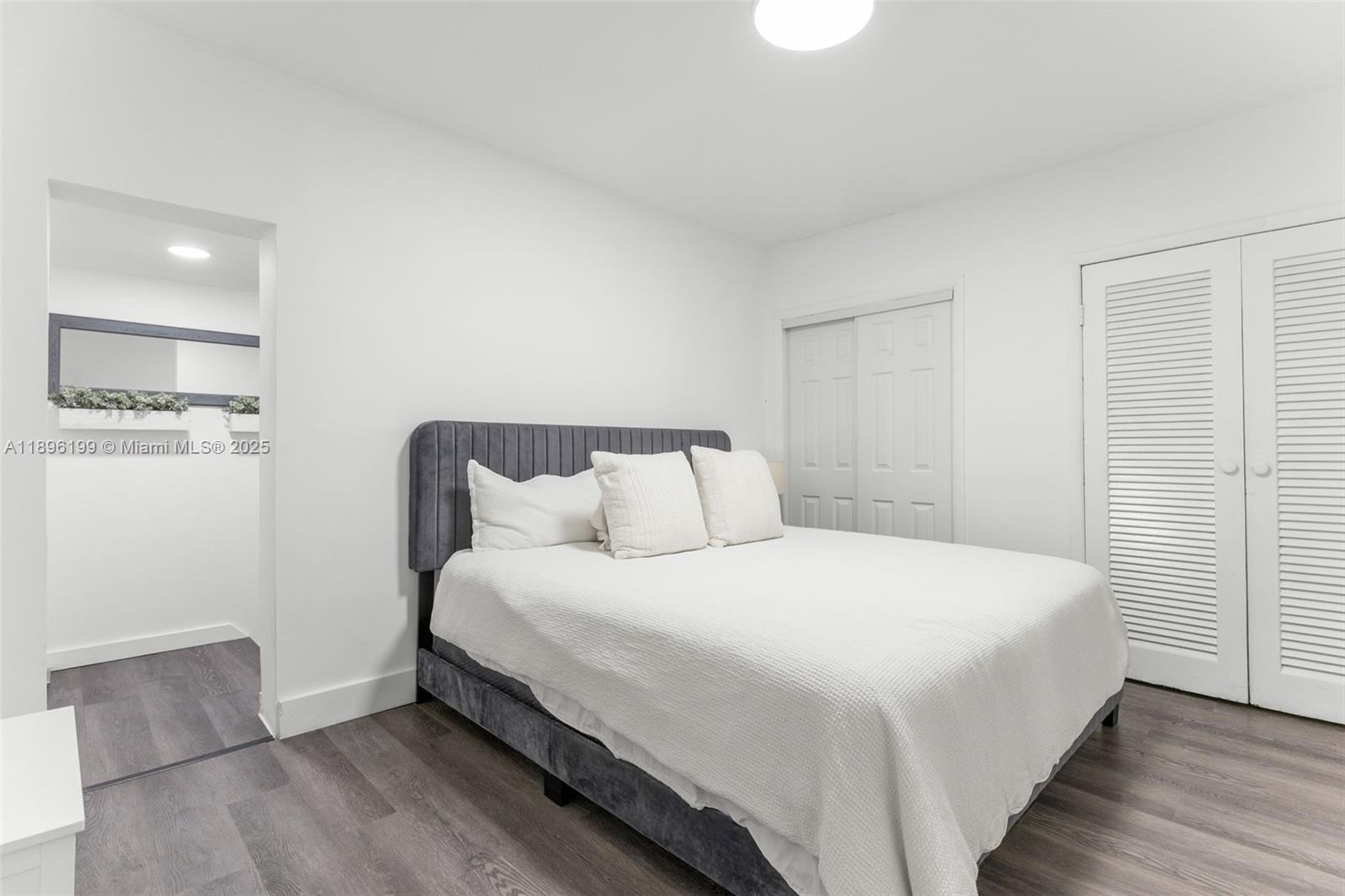 8220 Hawthorne Ave Miami Beach, FL 33141