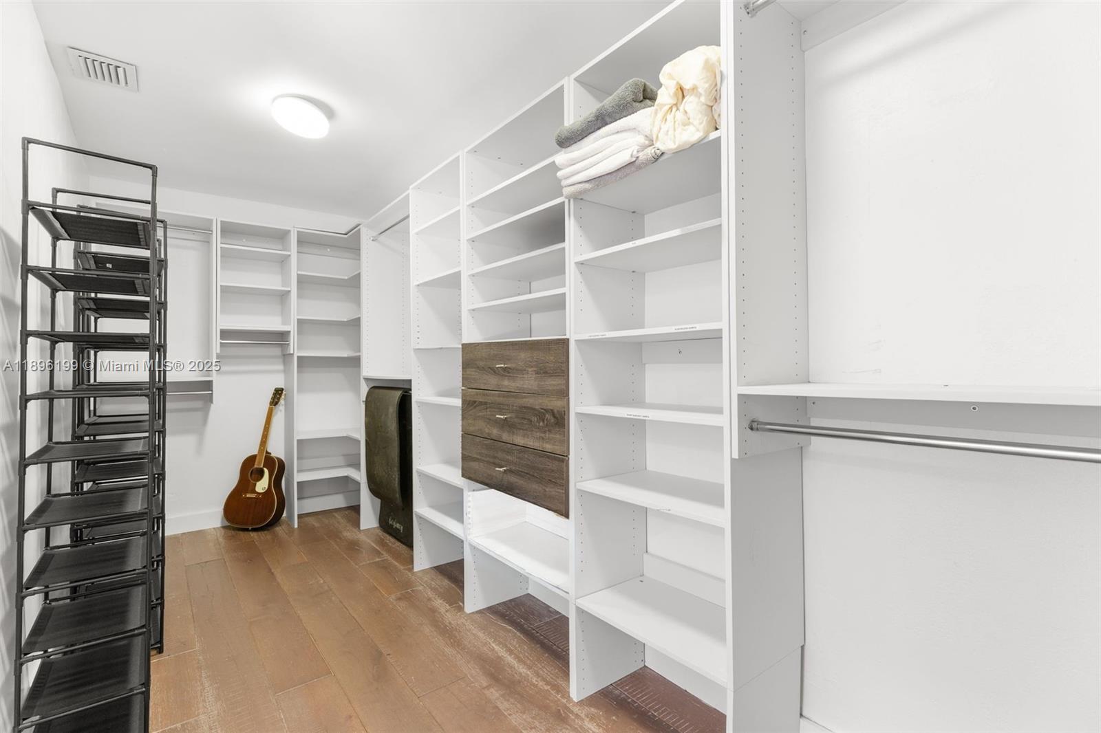 8220 Hawthorne Ave Miami Beach, FL 33141