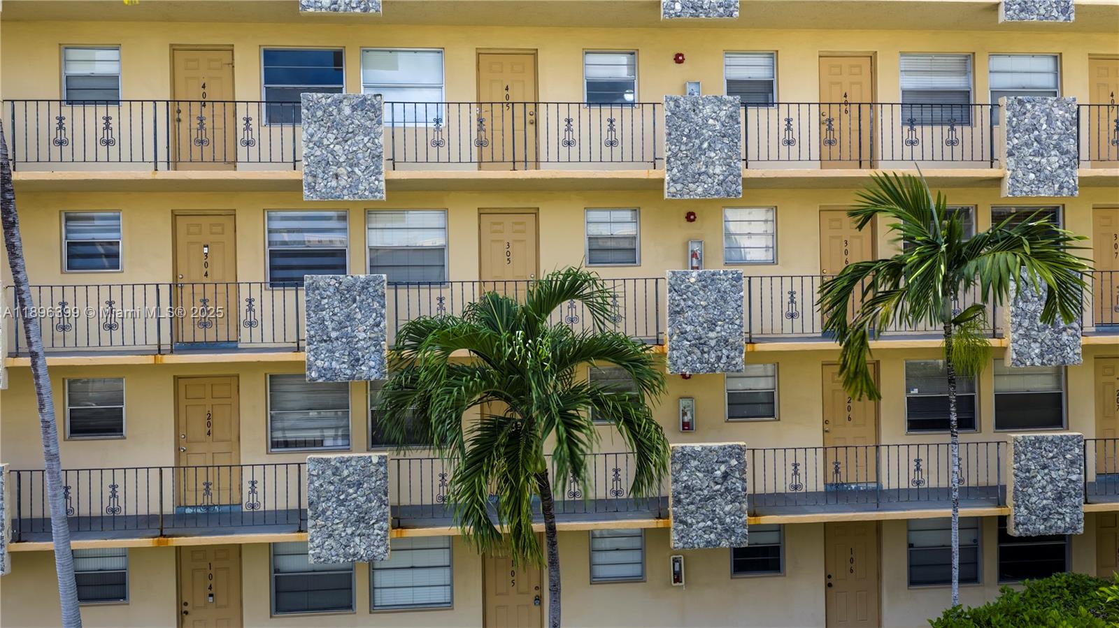 2145 Pierce St #305