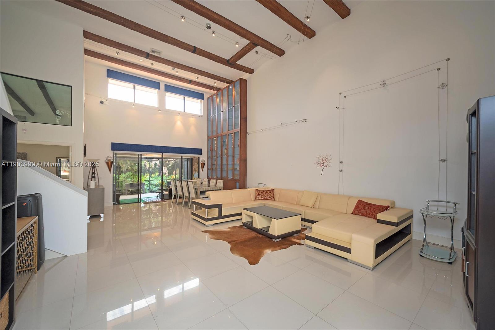 9318 NW 50th Doral Cir #00 Doral, FL 33178