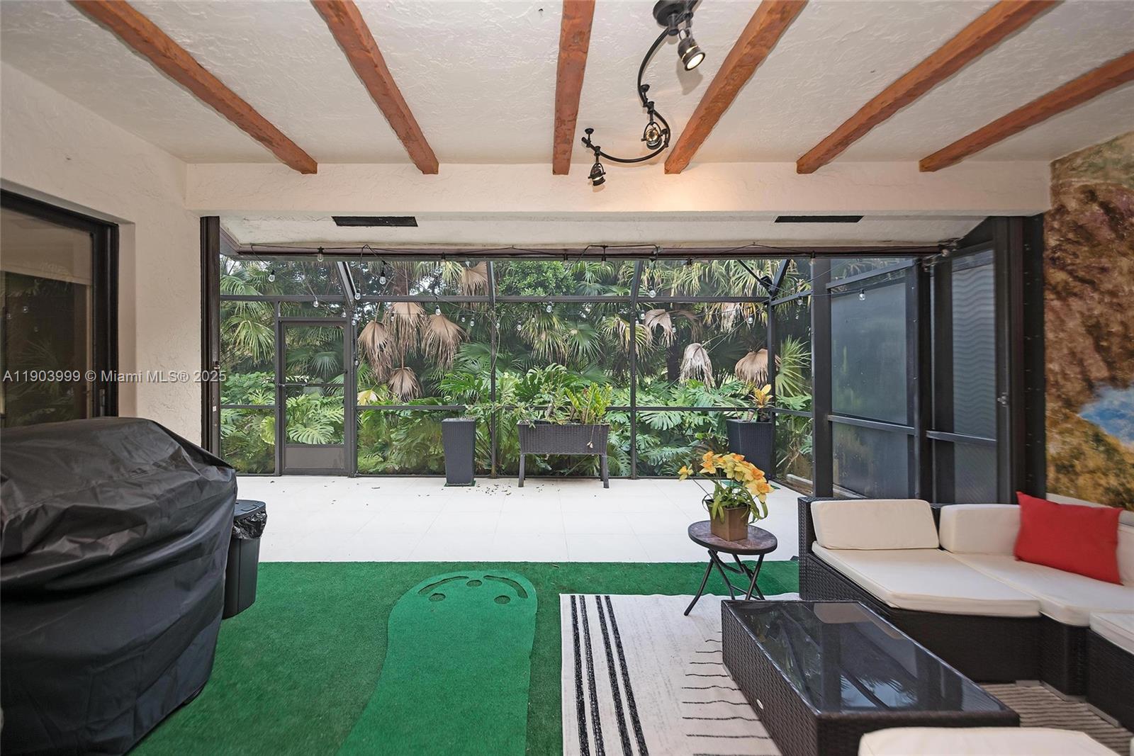 9318 NW 50th Doral Cir #00 Doral, FL 33178