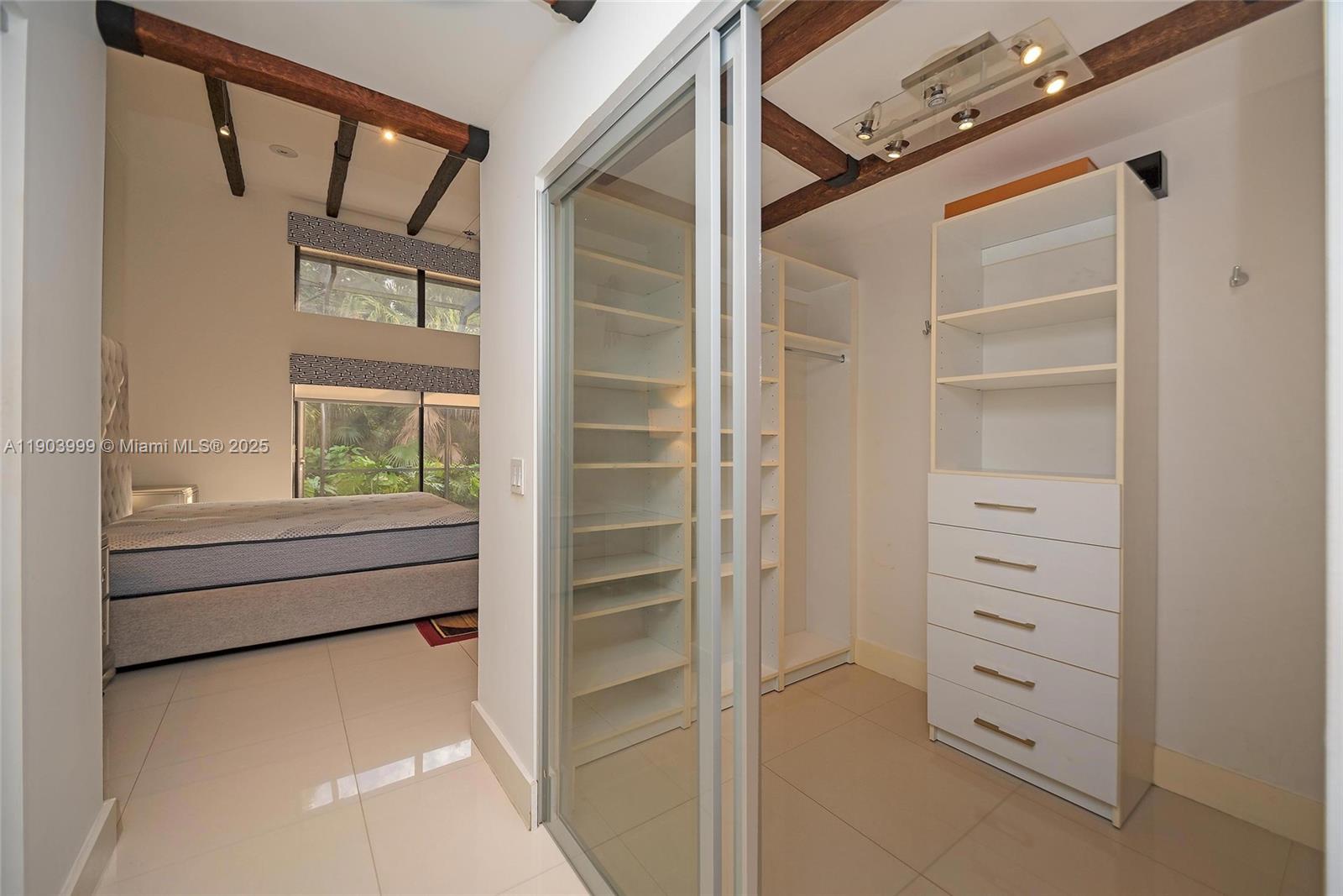 9318 NW 50th Doral Cir #00 Doral, FL 33178