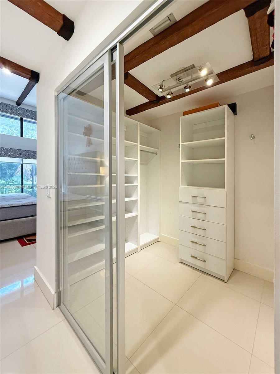 9318 NW 50th Doral Cir #00 Doral, FL 33178