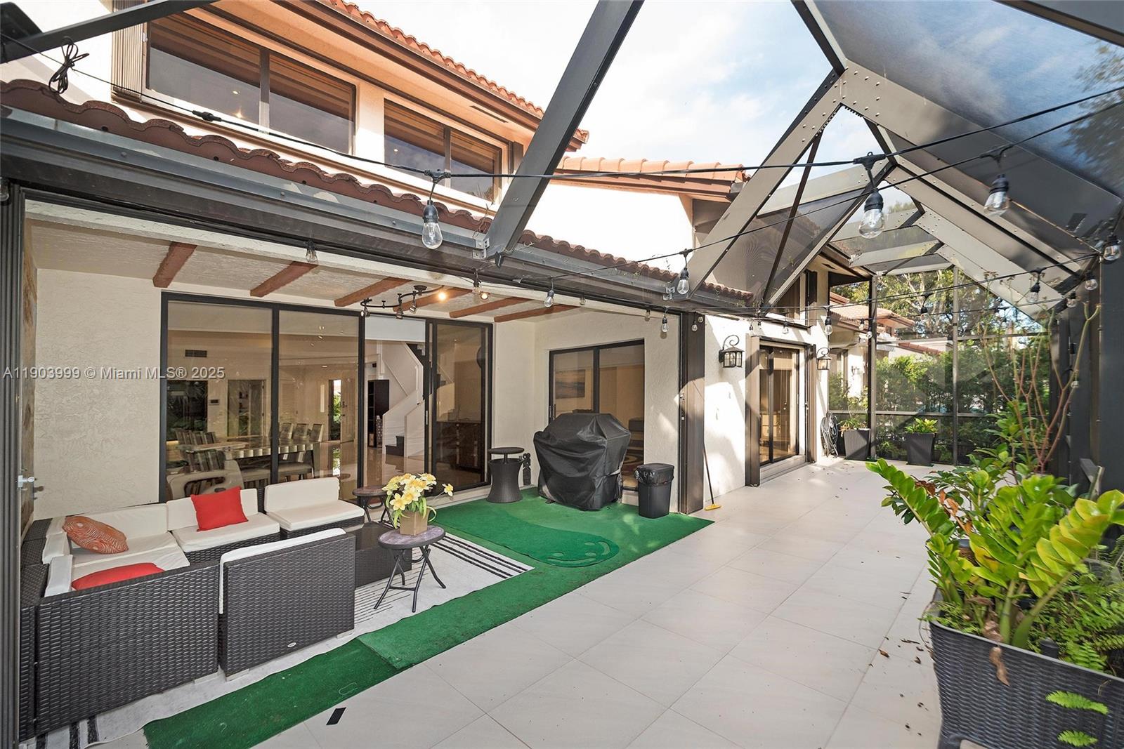 9318 NW 50th Doral Cir #00 Doral, FL 33178