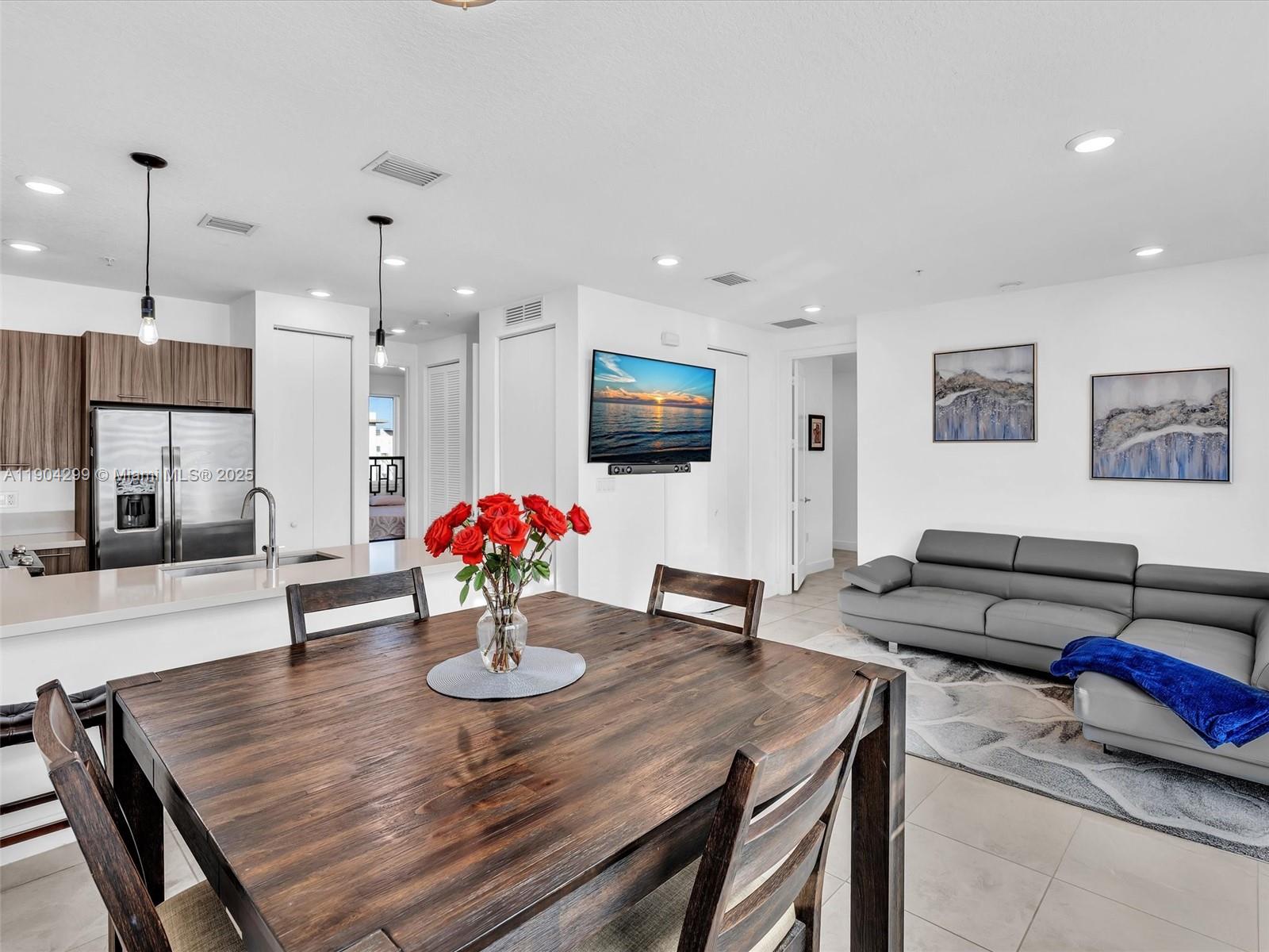 6410 NW 102nd Path #302