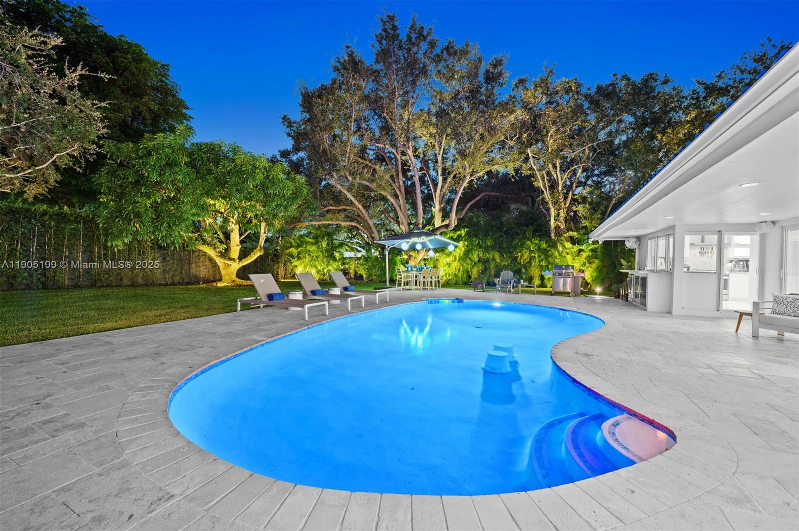 7870 SW 141st Ter Palmetto Bay, FL 33158