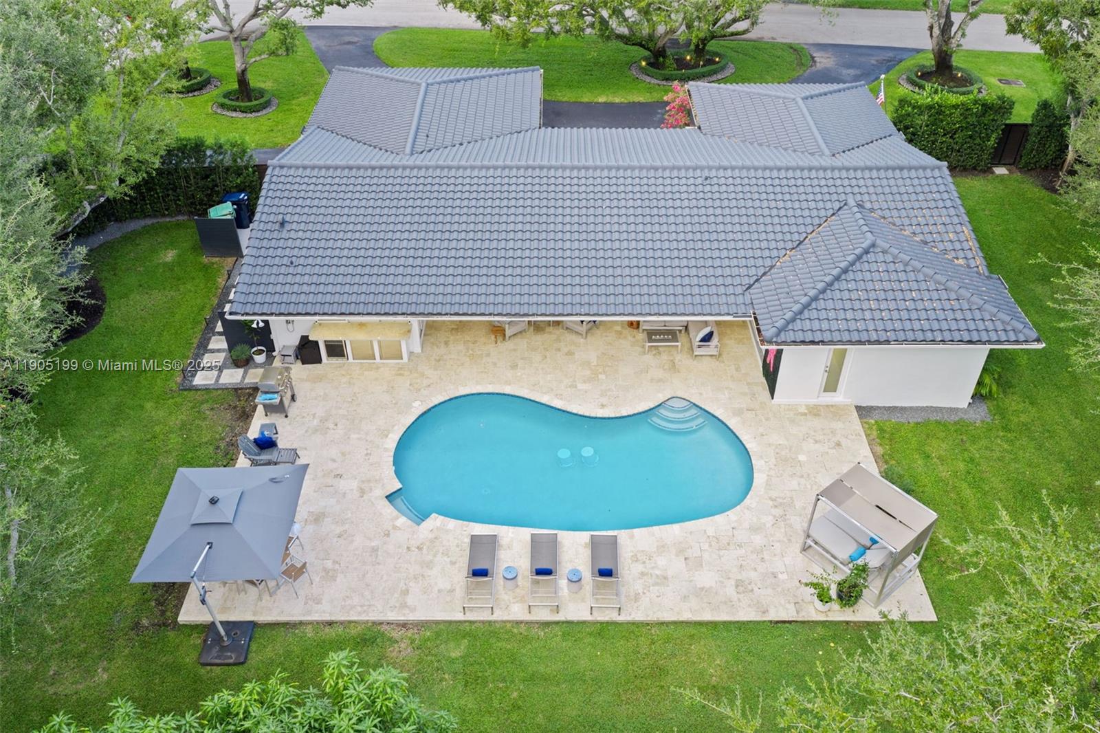 7870 SW 141st Ter Palmetto Bay, FL 33158