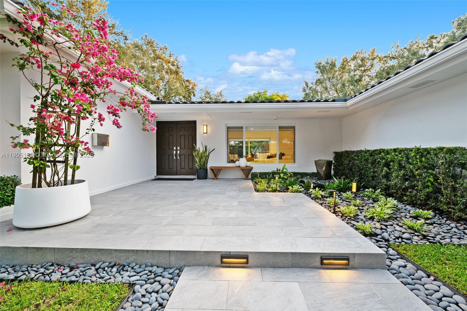 7870 SW 141st Ter Palmetto Bay, FL 33158