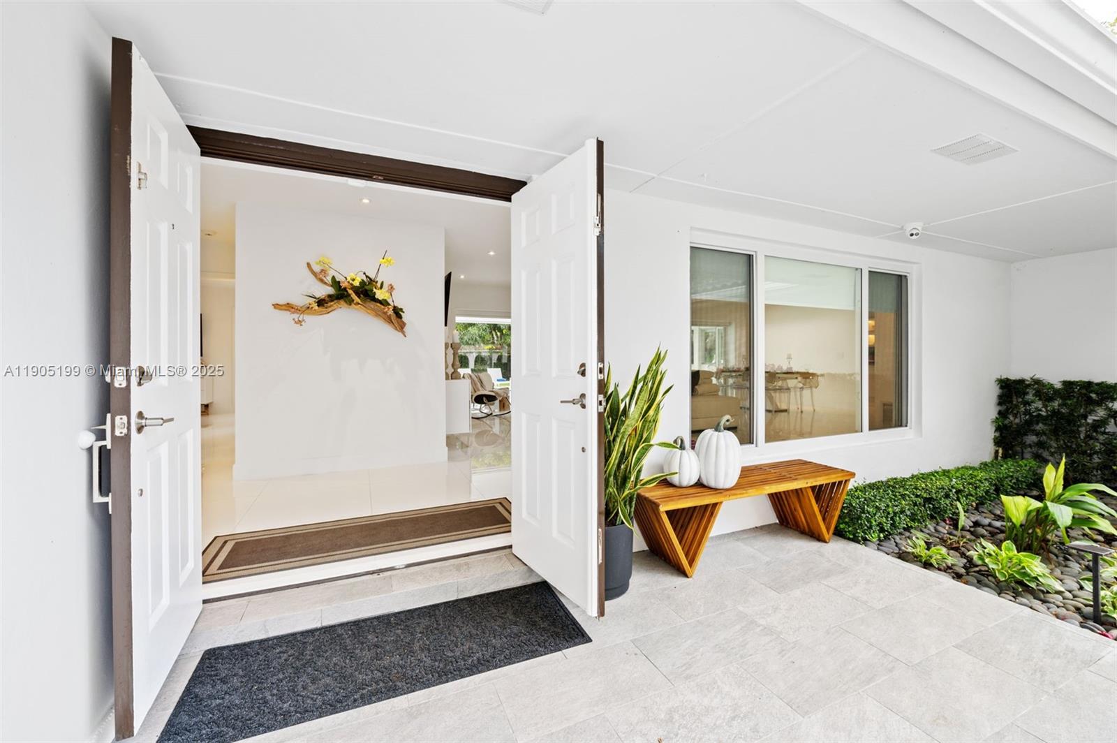 7870 SW 141st Ter Palmetto Bay, FL 33158