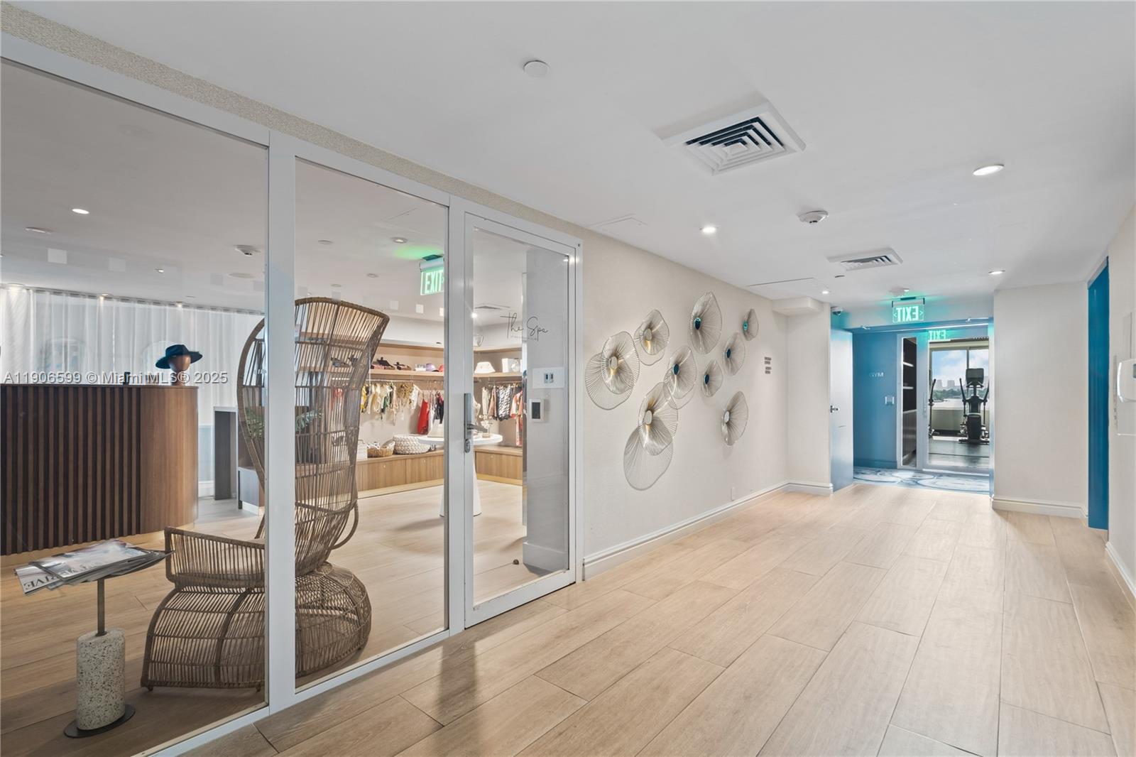 image 1100 West Condo22