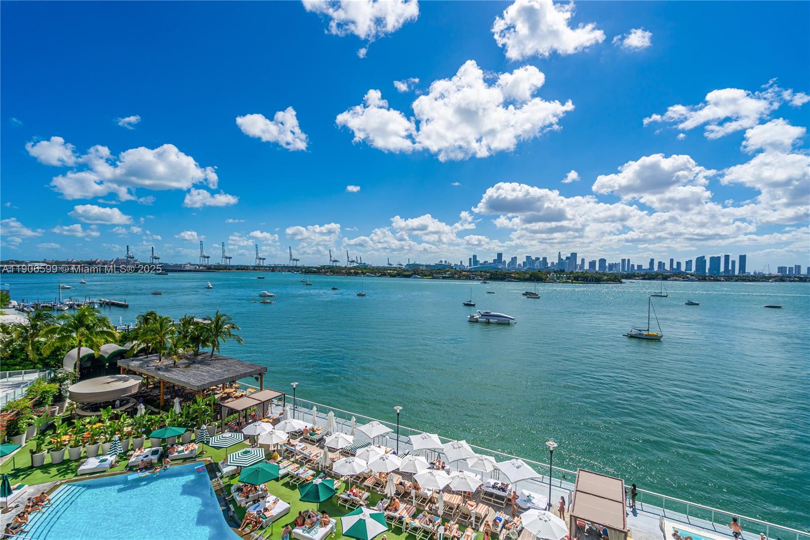 image 1100 West Condo3