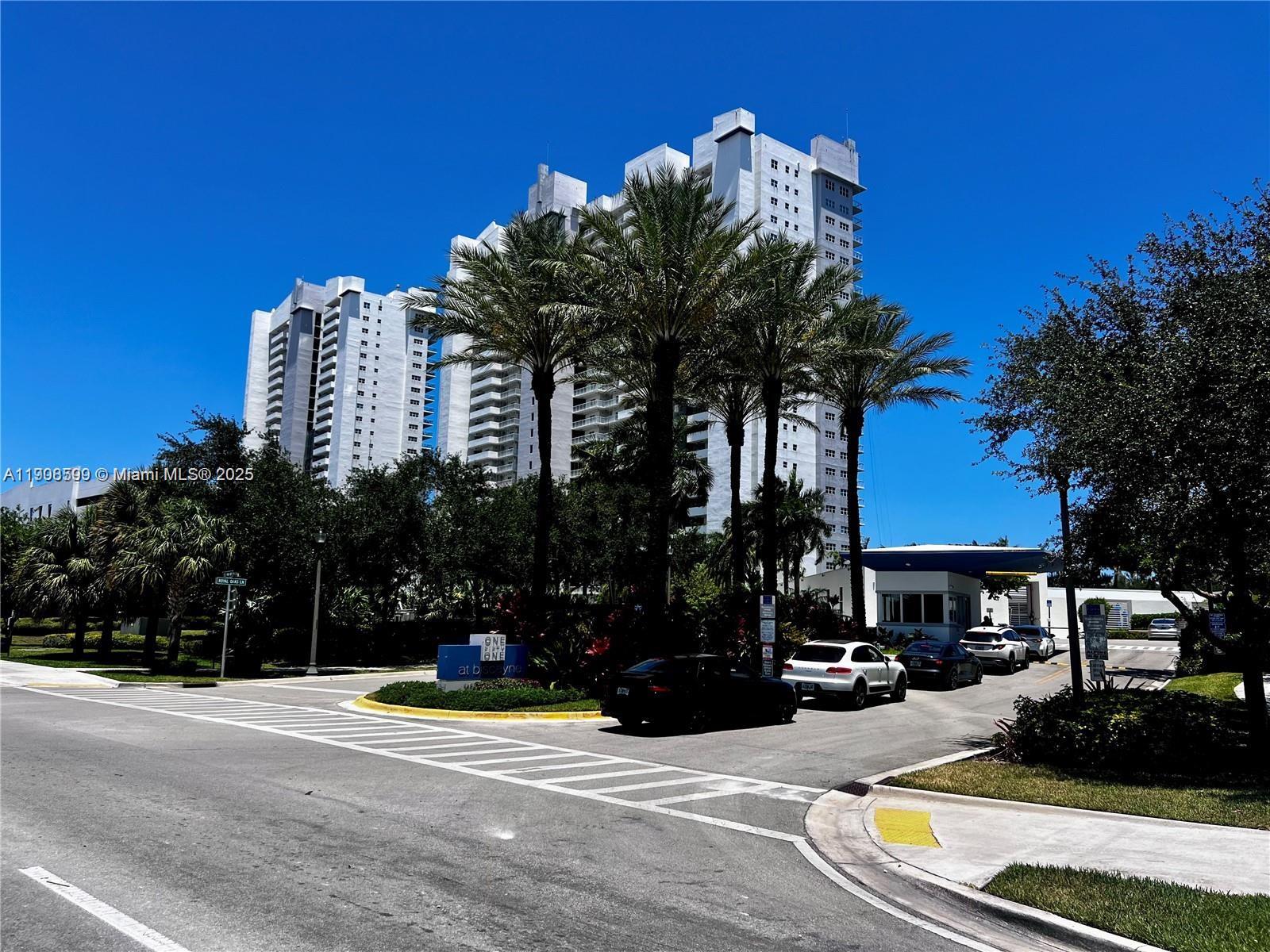 15051 Royal Oaks Ln #2301