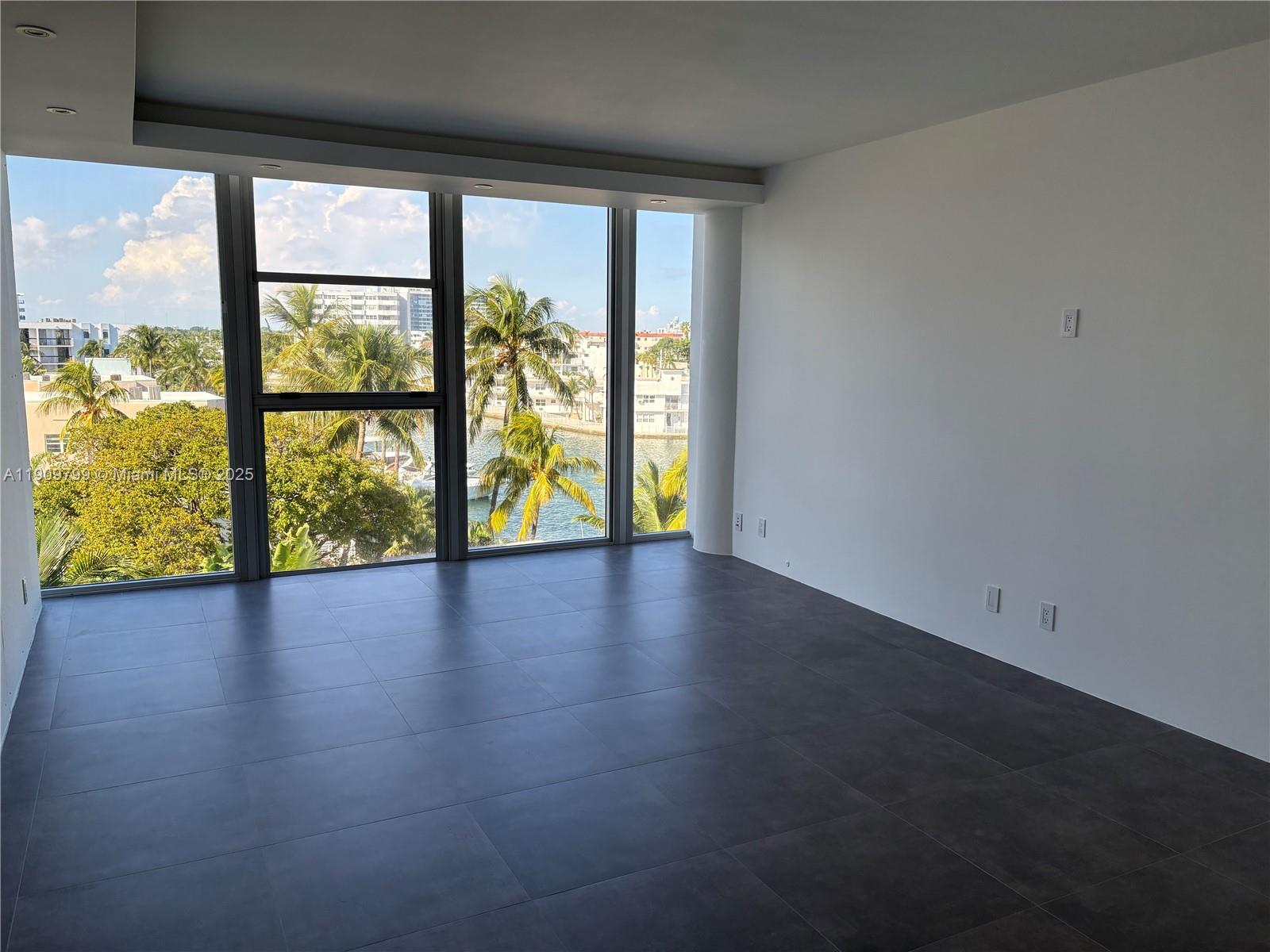 900 Bay Dr #401 Miami Beach, FL 33141