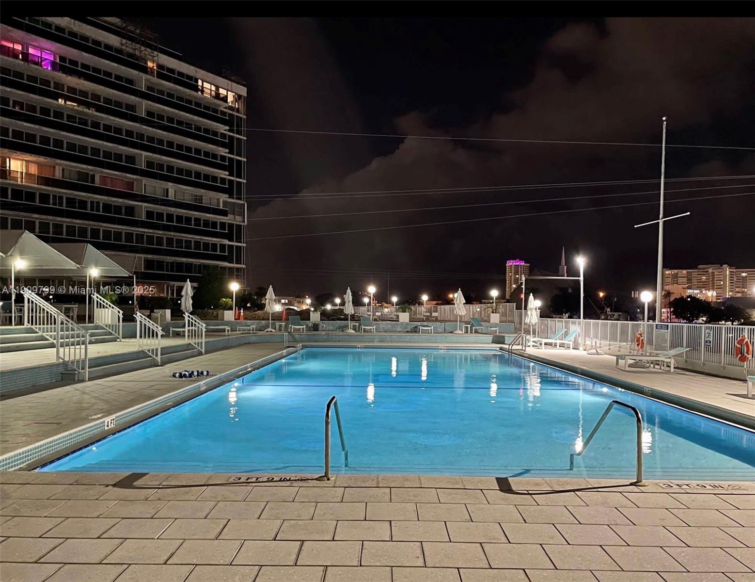 900 Bay Dr #401 Miami Beach, FL 33141