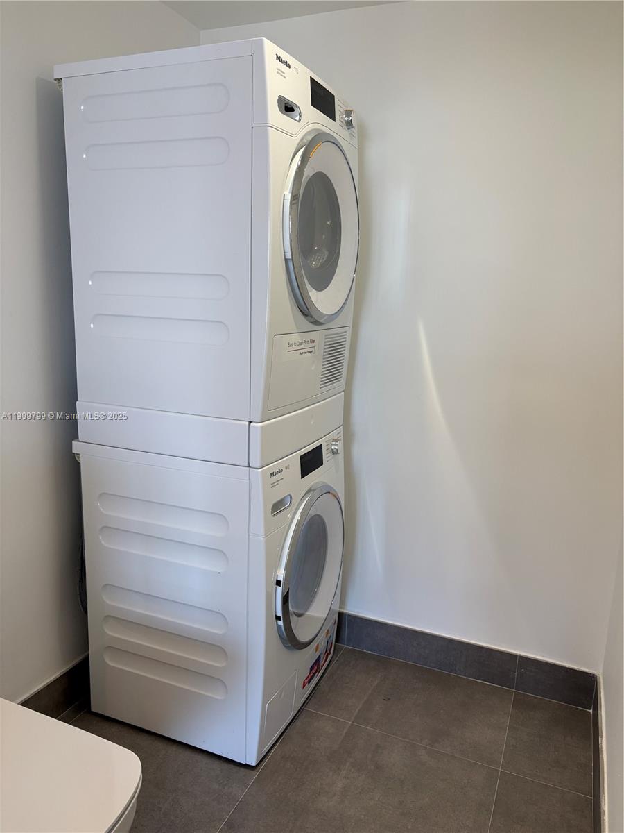 900 Bay Dr #401 Miami Beach, FL 33141