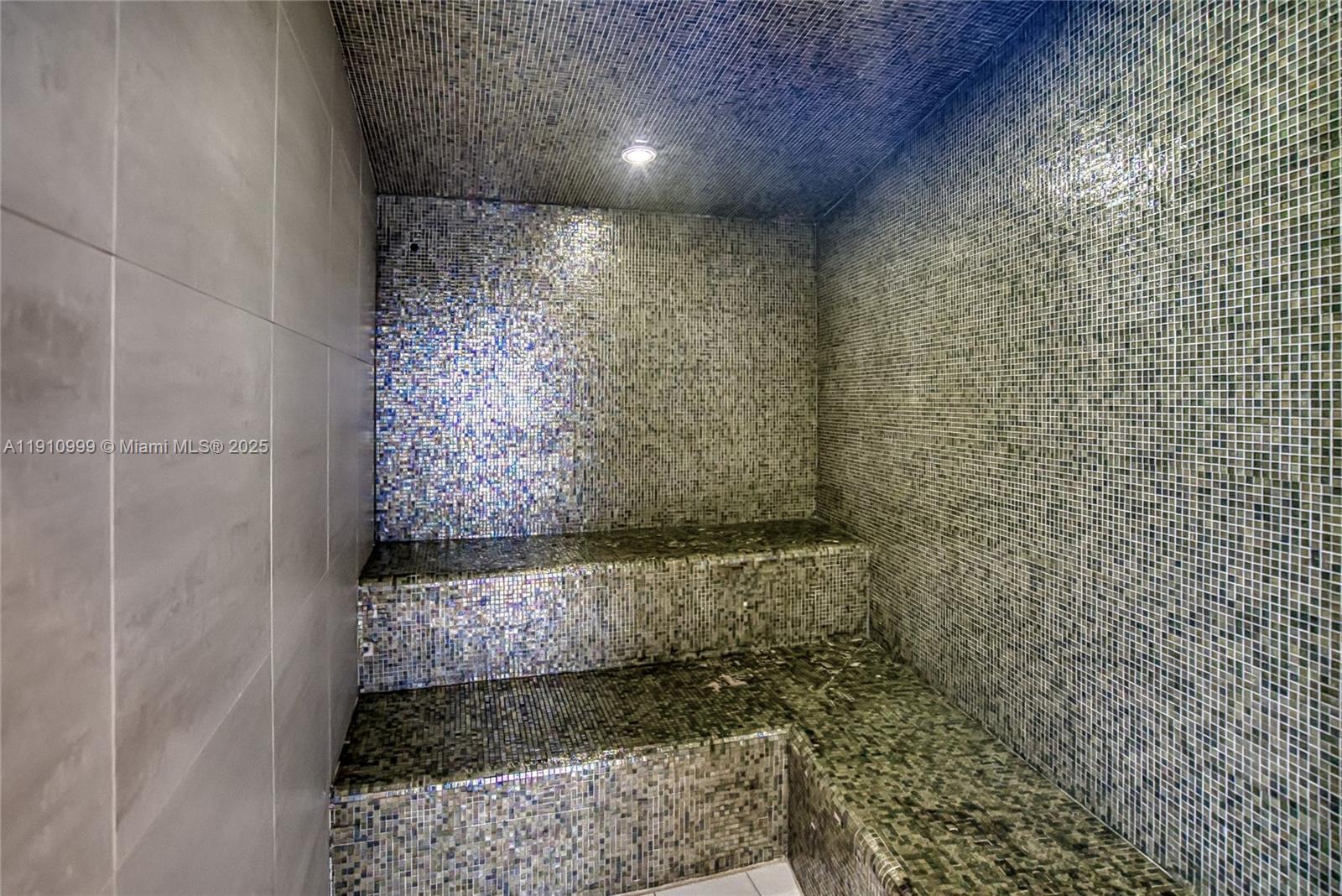 18201 Collins Ave #1701 Sunny Isles Beach, FL 33160