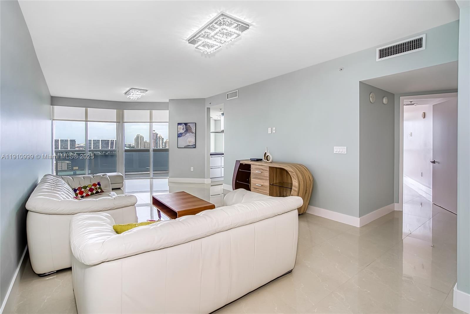 18201 Collins Ave #1701 Sunny Isles Beach, FL 33160