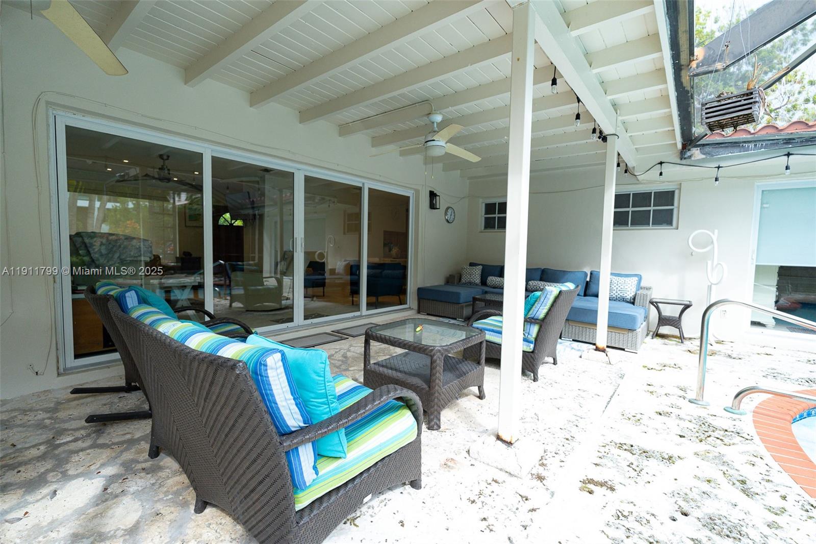 220 Buttonwood Dr Key Biscayne, FL 33149