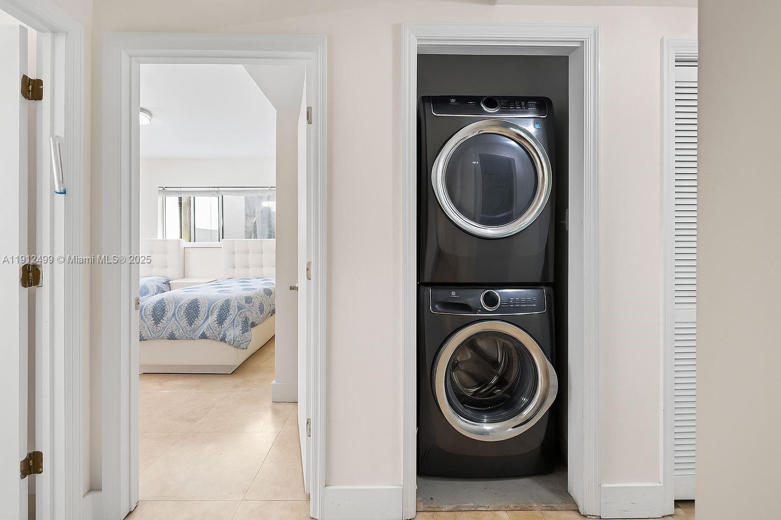 1601 Bay Rd #4 Miami Beach, FL 33139