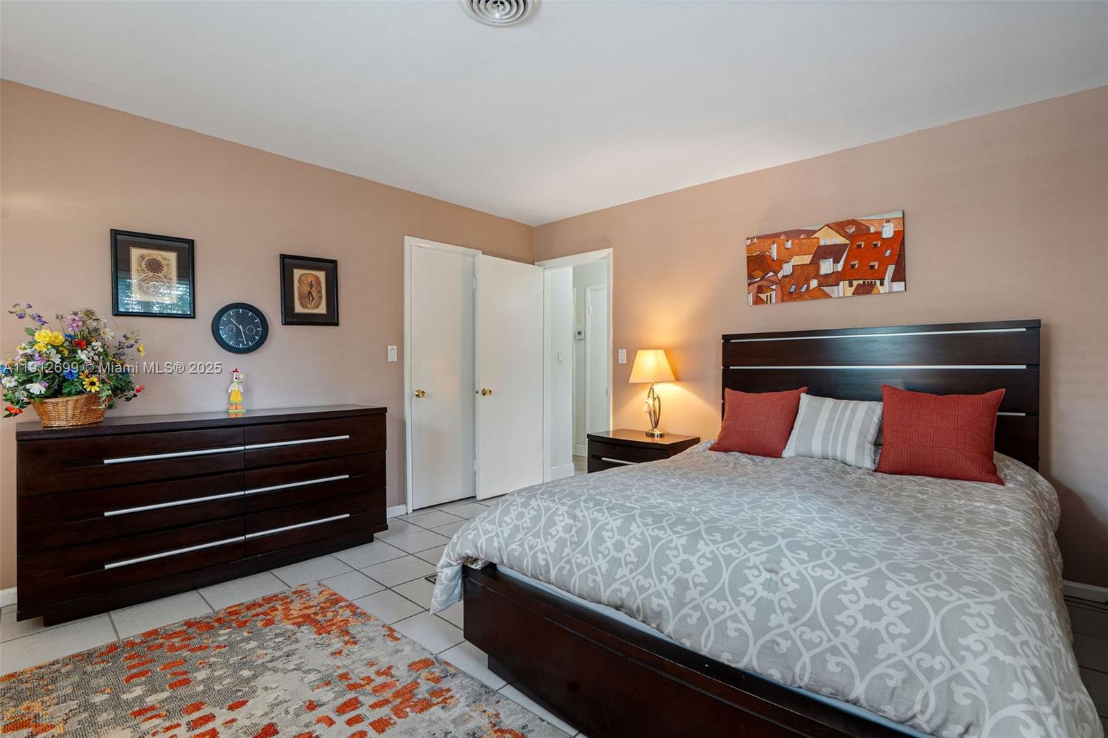 15420 SW 86th Ave Palmetto Bay, FL 33157